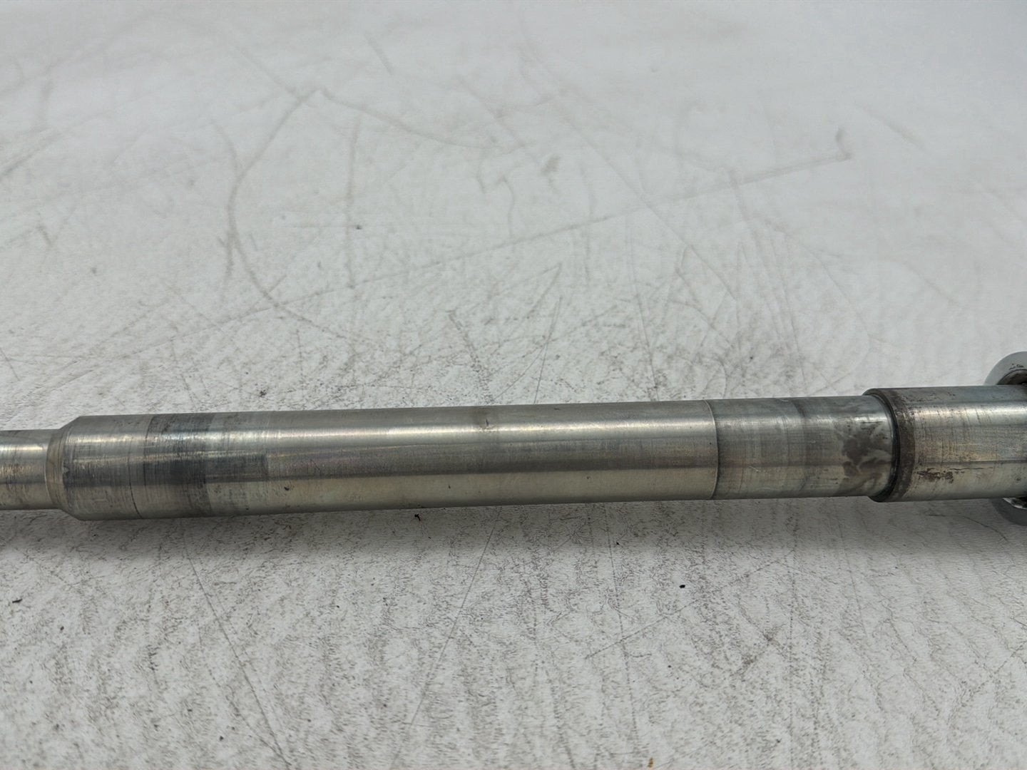 2011 Harley Heritage Softail Classic FLSTC OEM Front Wheel Axle Bolt Shaft