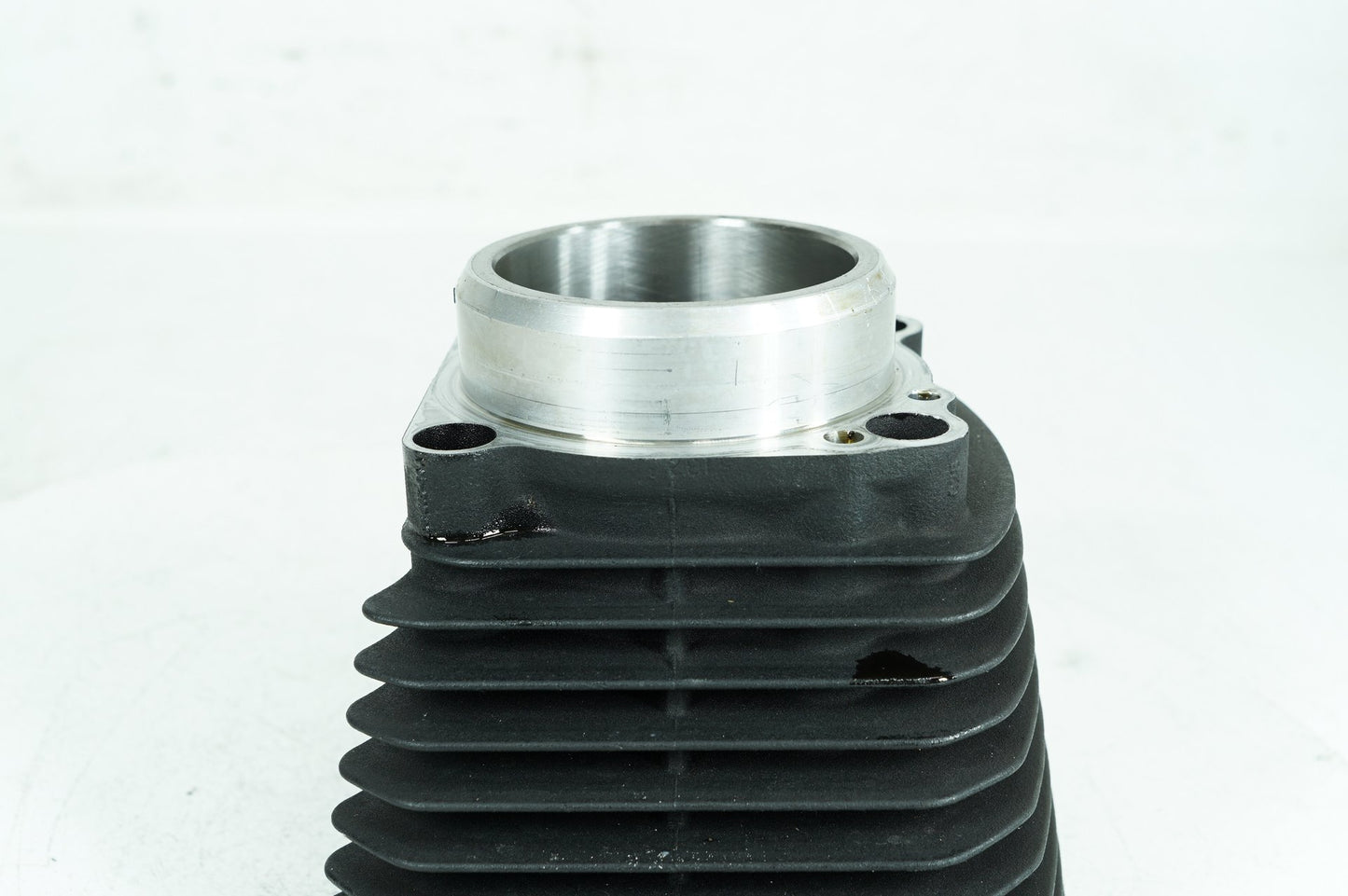 2013 - 2022 Harley-Davidson Sportster Iron Twin Cam Engine Jug 1 Cylinder Barrel  	16452-05