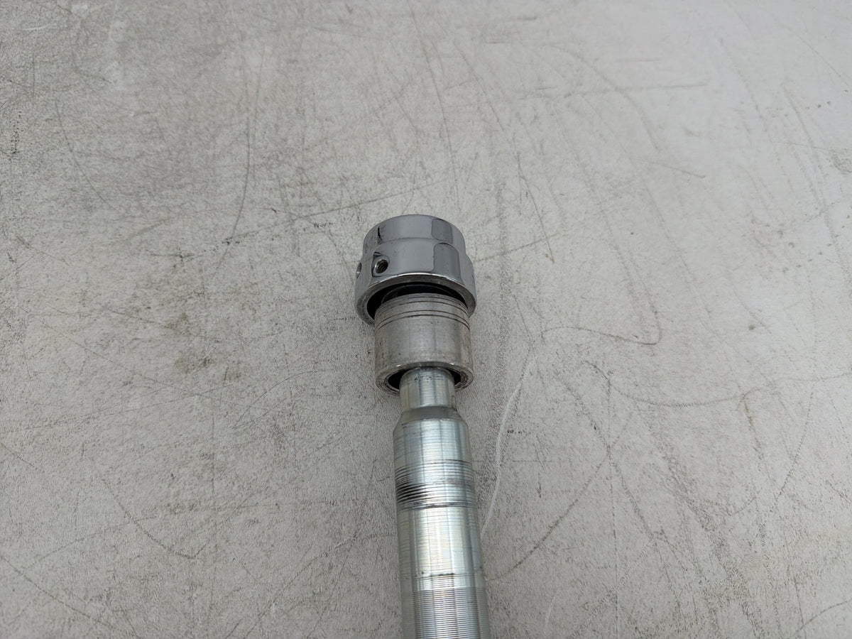 2015 Harley Electra Glide Touring Ultra OEM Front Wheel Axle Bolt Shaft