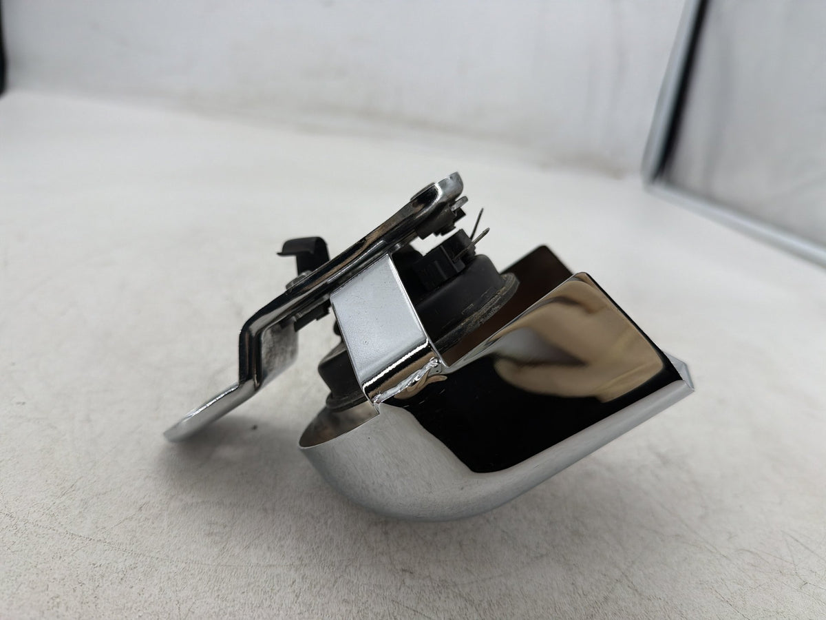 2012 Harley Electra Glide Touring Ultra OEM Horn Signal Klaxon Chrome Cover