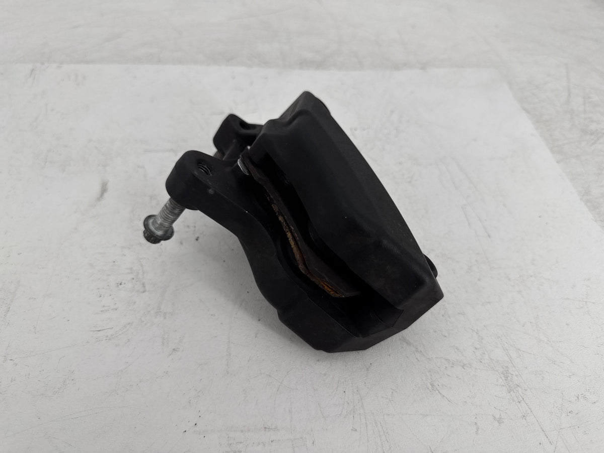 2013 Harley Street Glide Touring FLHX OEM Front Right 1 Brake Caliper