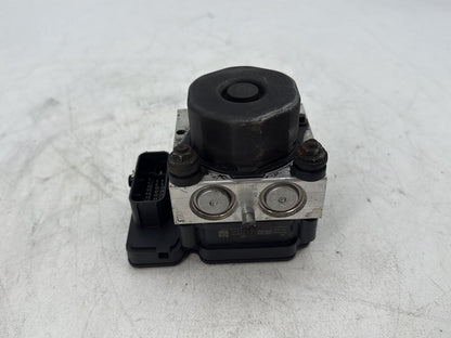 18 Harley Electra Glide Touring Ultra FLHTCU OEM ABS Brake Pump & Control Module