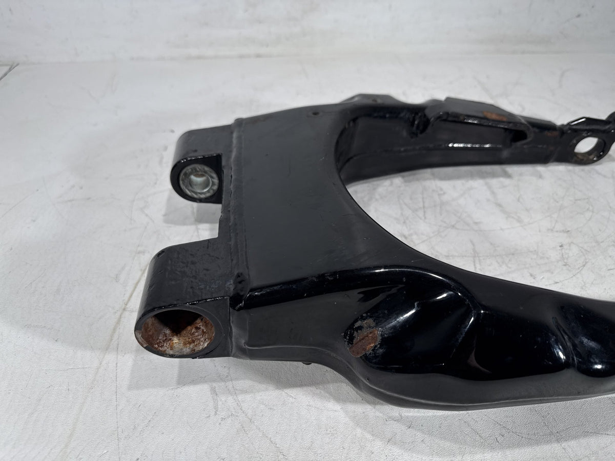 2011 Harley Street Glide Touring FLHX-103 OEM Rear Fork Swingarm Swing Arm
