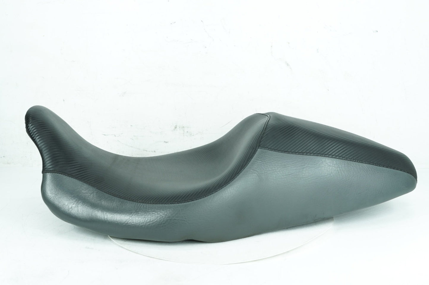2008 - 2016 Harley-Davidson Touring Street Glide Passenger Rider Driver Seat Saddle 52320-11