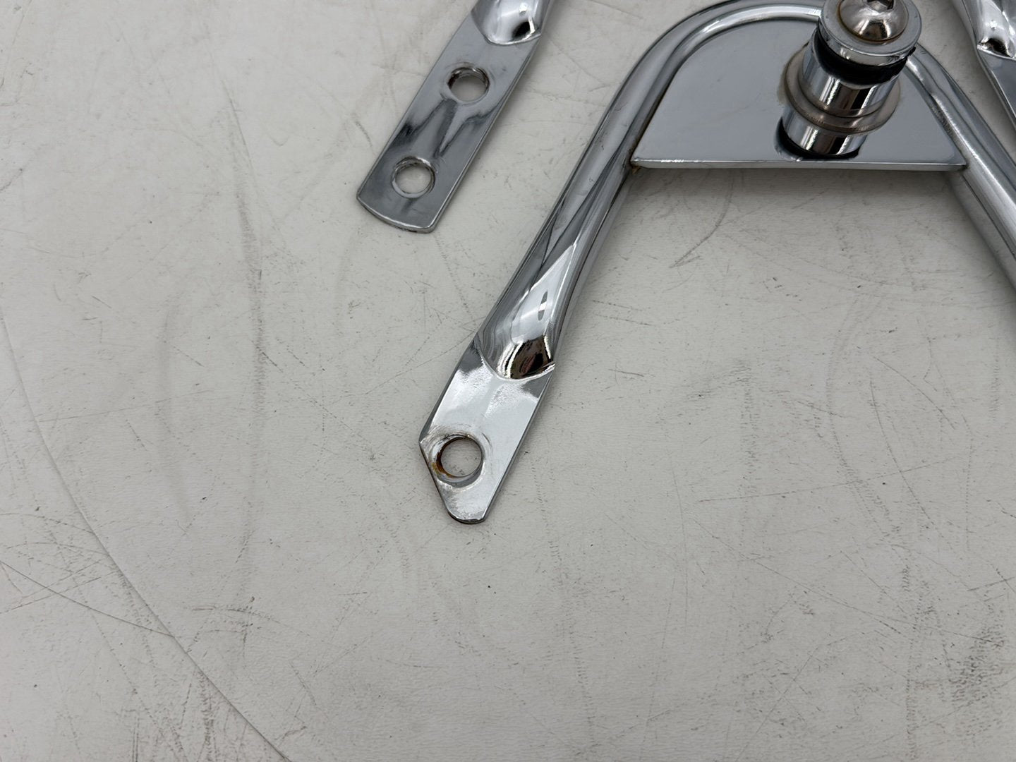2008 Harley Electra Glide Touring LH RH Detachable Tour Pak Luggage Box Bracket