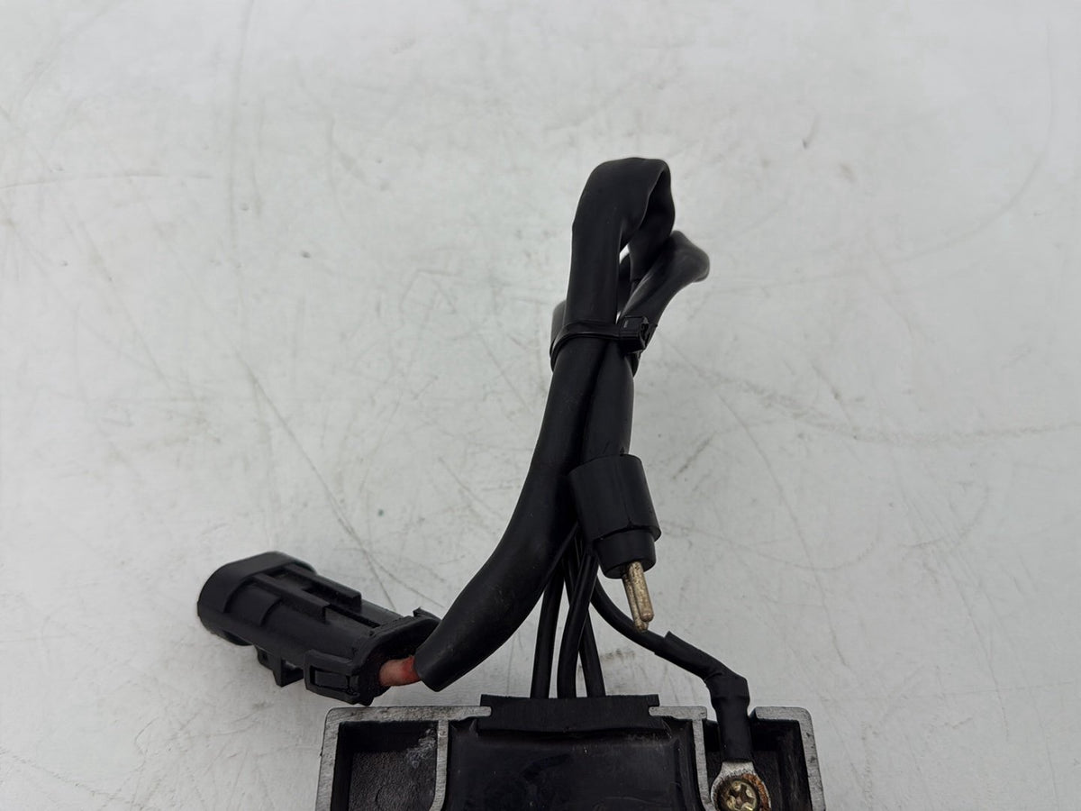 2006 Harley Sportster XL883C 883 Custom OEM Voltage Regulator Rectifier 74523-04