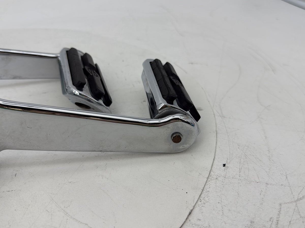 02 Harley Touring CVO Screamin Road King Passenger Left Right Foot Pegs Kuryakyn