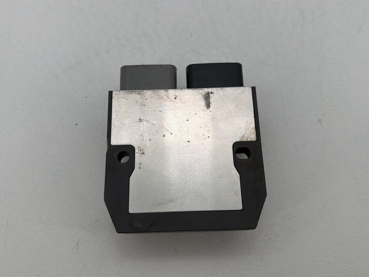 1997 Harley Road King Touring FLHRI OEM Voltage Regulator Rectifier FH020AA