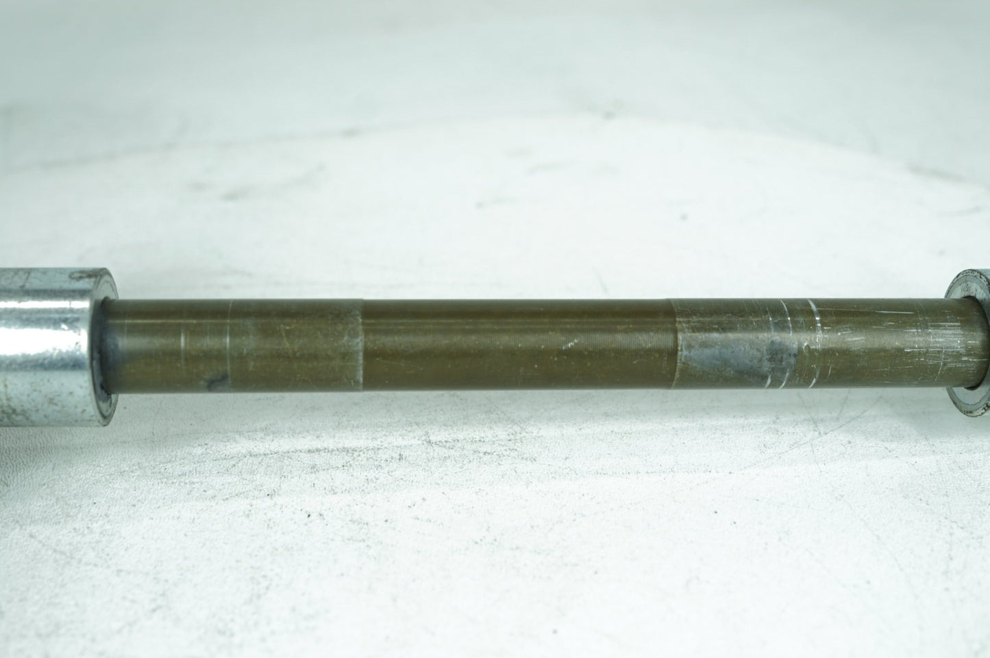 1999 - 2006 Harley-Davidson Touring Electra Glide Police Rear Fork Swingarm Pivot Bolt Shaft 47505-02
