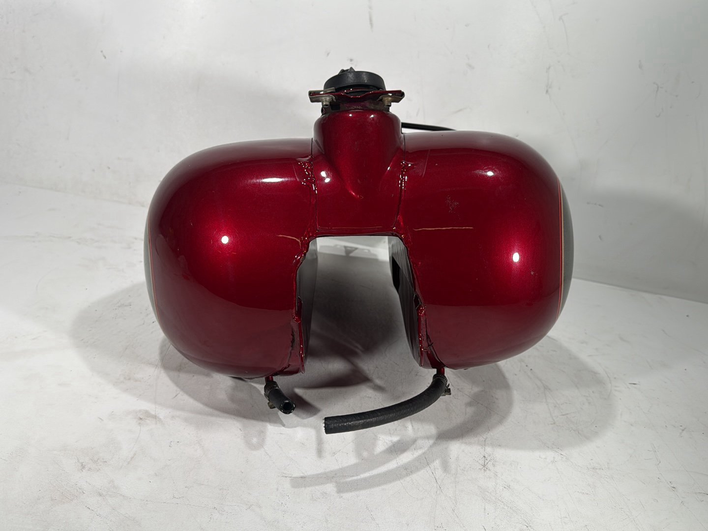 1996 Harley Electra Glide Touring FLHT OEM Fuel Gas Tank Gasoline Reservoir