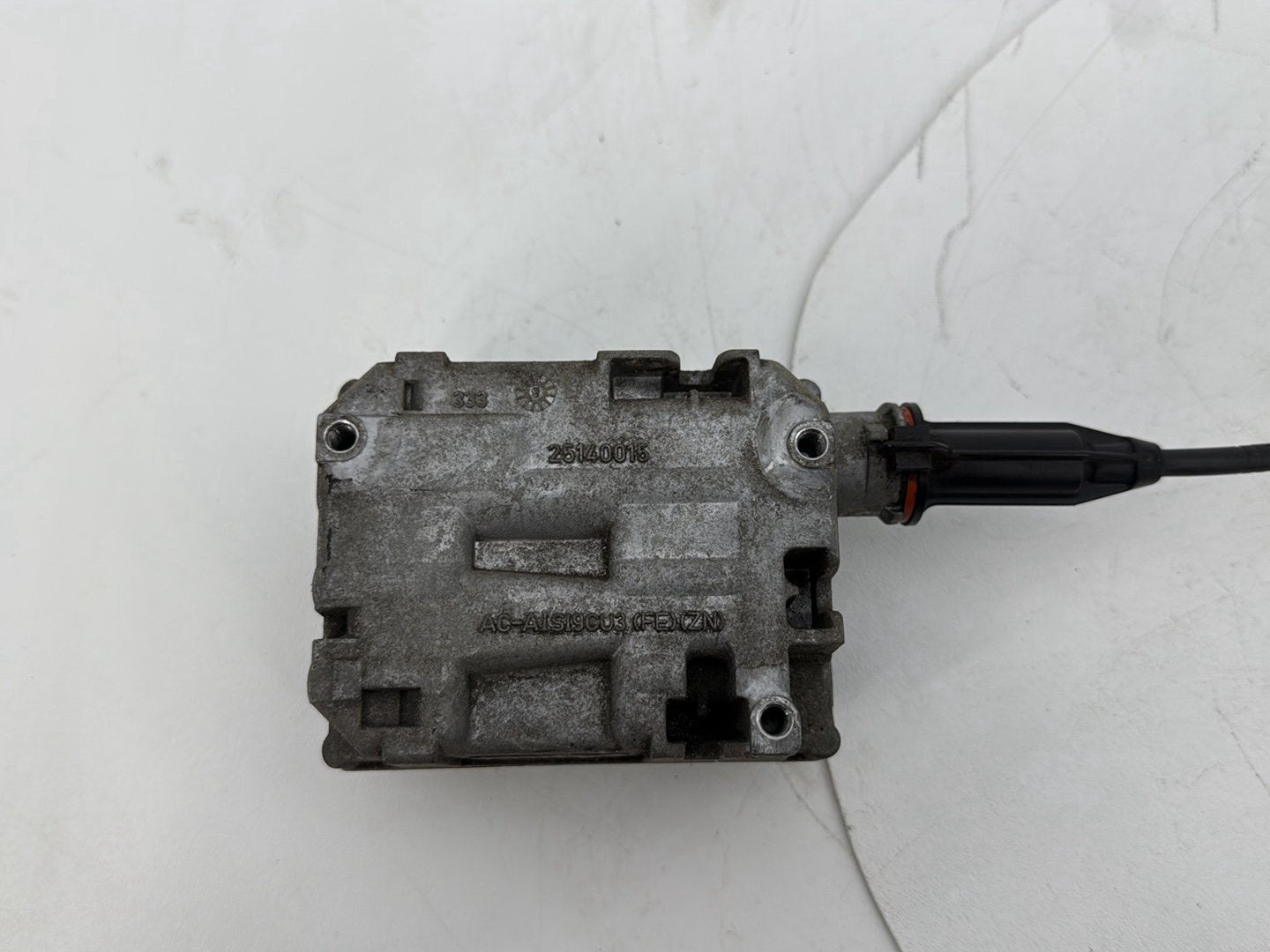 1999 - 2006 Harley-Davidson Touring Electra Glide Ultra Cruise Control Actuator 70955-04 70955-04