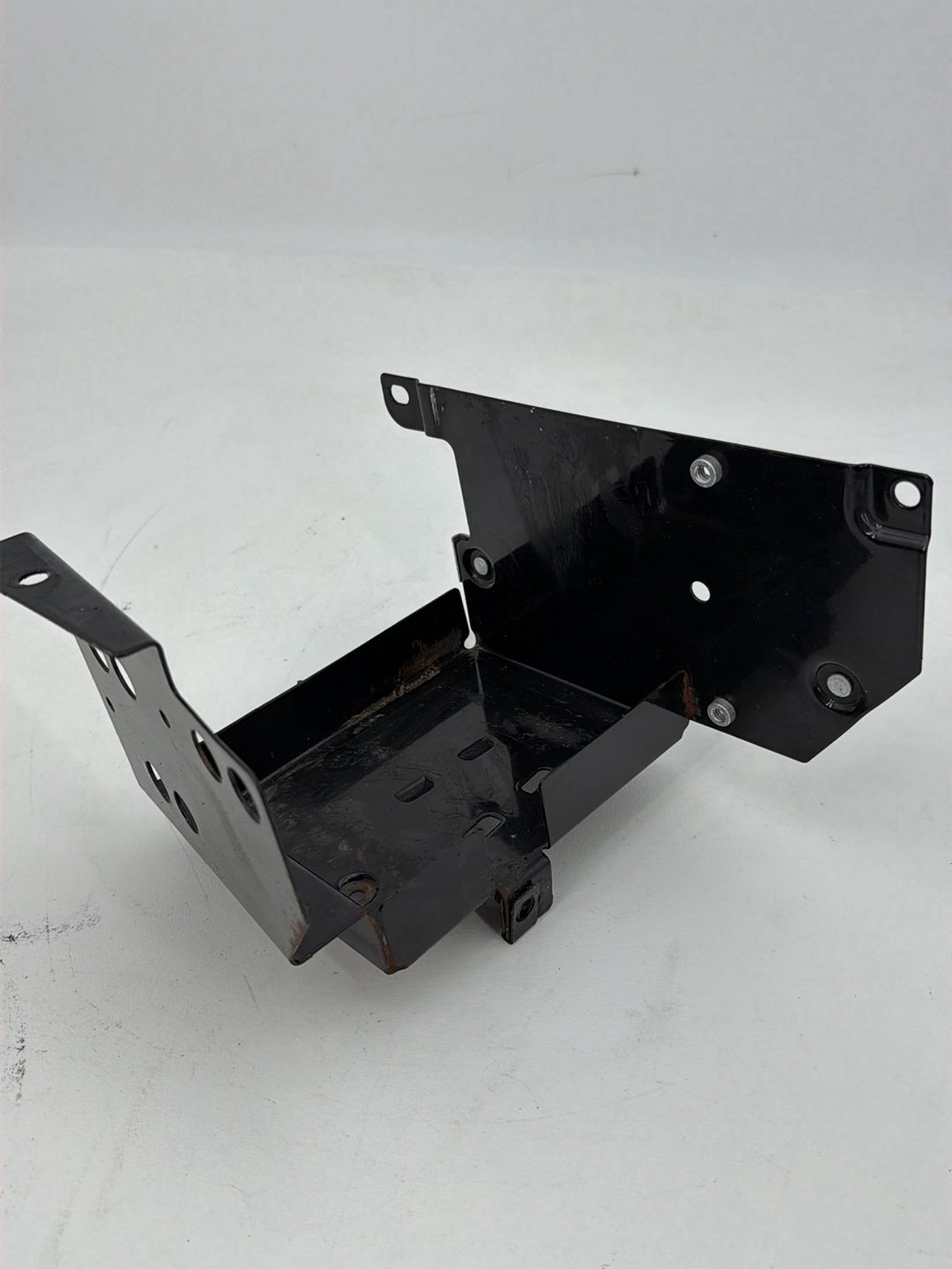 1999 - 2006 Harley-Davidson Touring Road King Battery Tray Bracket Holder Carrier  	66281-01