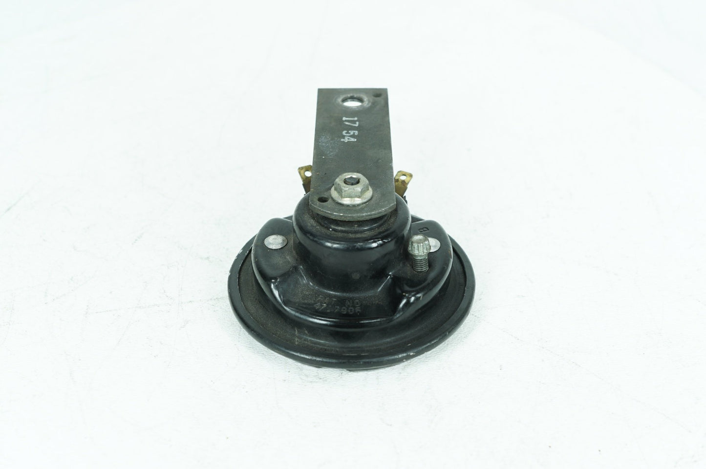 1986 - 2003 Harley-Davidson Sportster Hugger Signal Horn Klaxon Beep 69043-91D