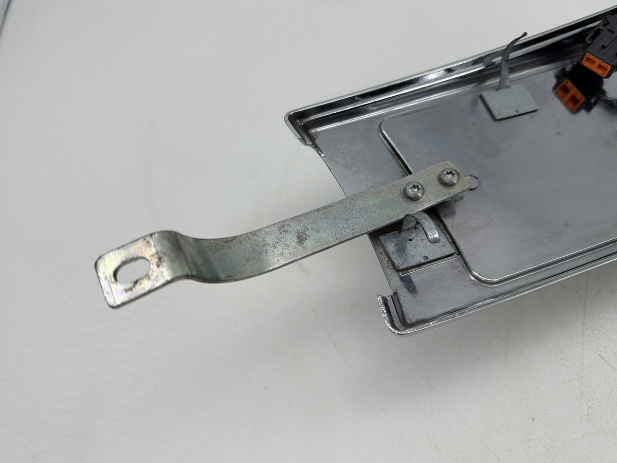 2011 Harley Road King Touring FLHR OEM Fuel Gas Tank Dash Console NOKey