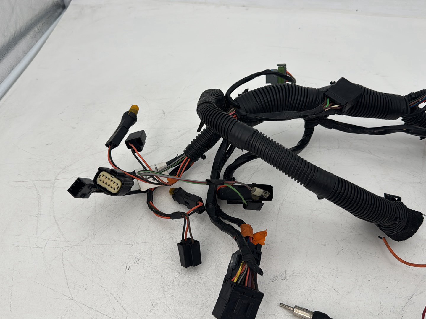 2008 Harley Touring FLHT Electra Glide OEM Front Sub Wiring Harness Loom Interconnect