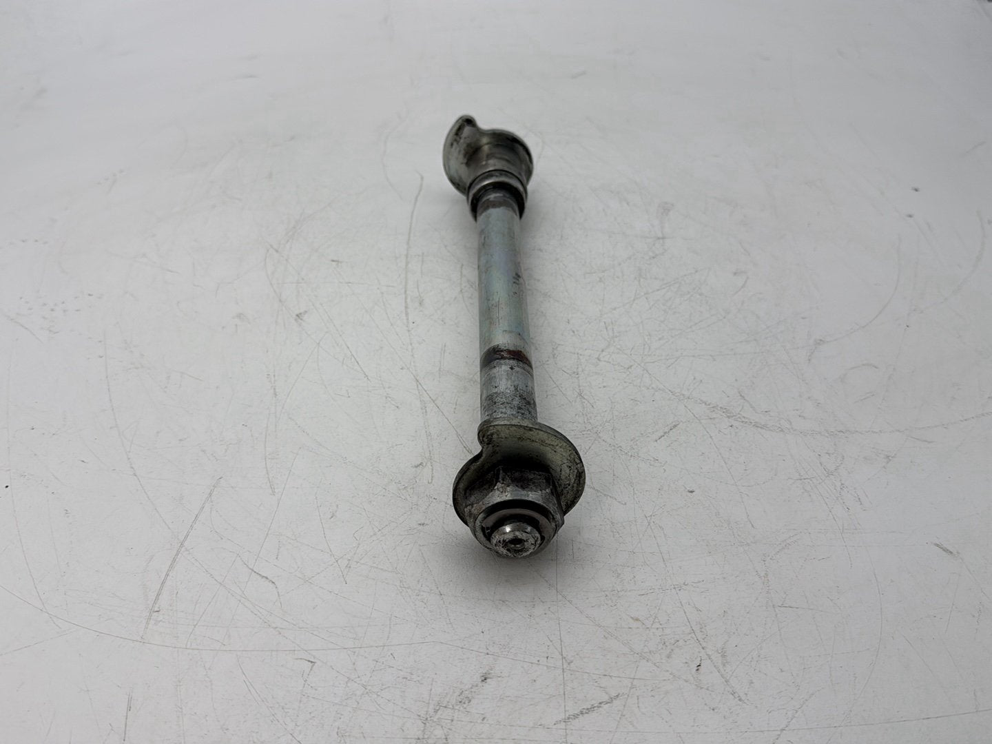 2005 Harley Touring FLHRCI Road King Classic OEM Rear Wheel Axle Bolt Shaft