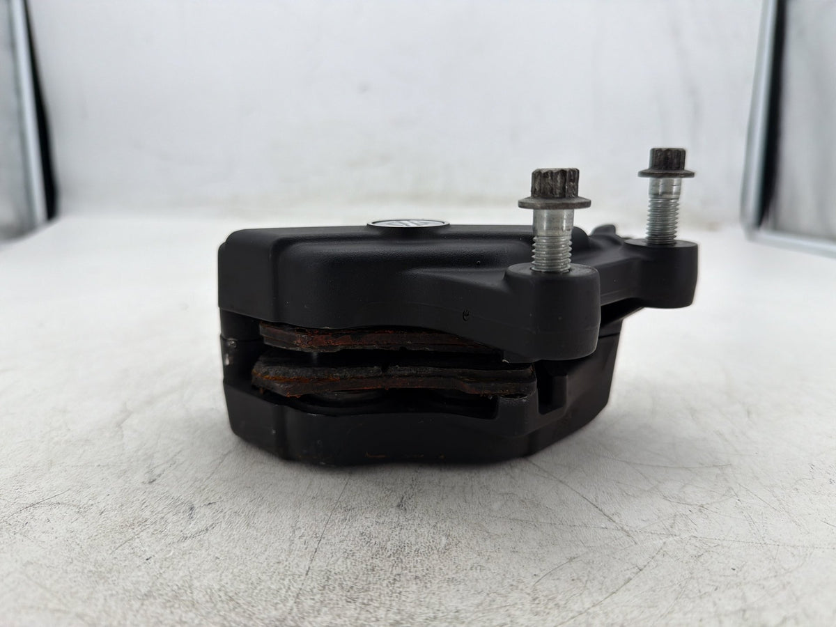 2011 Harley Electra Glide Touring Police OEM Front Right 1 Brake Caliper
