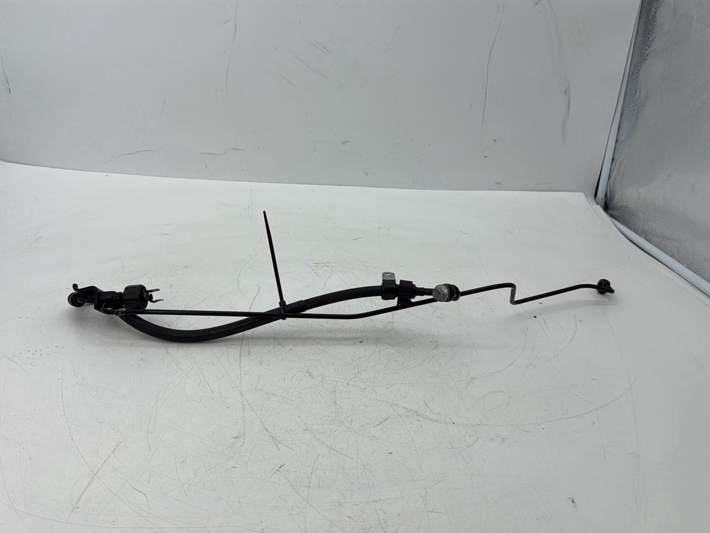 2005 Harley Touring FLHRCI Road King Classic OEM Rear Brake Hose Line Pipe