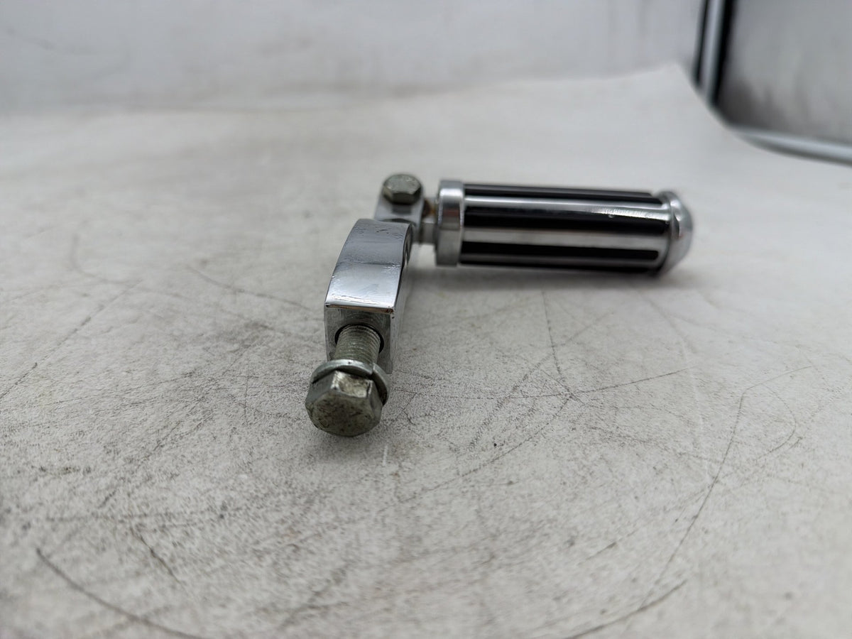 2002 Harley Dyna Wide Glide FXDWG OEM Rear Passenger 1 Foot Peg Step Rest