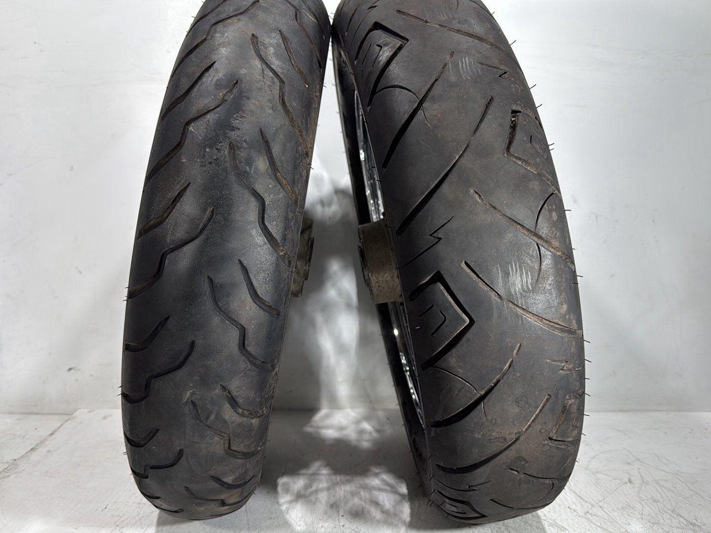 2006 Harley Touring FLHTCI Electra Glide Classic OEM Front Rear Wheel Rim Tire Spoked
