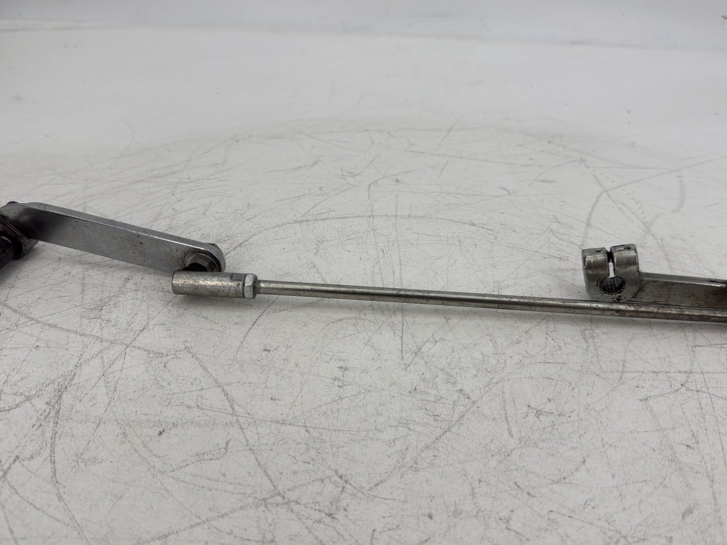 2004 Harley Touring FLHT Electra Glide OEM Gear Shifter Lever w/ Rod linkage