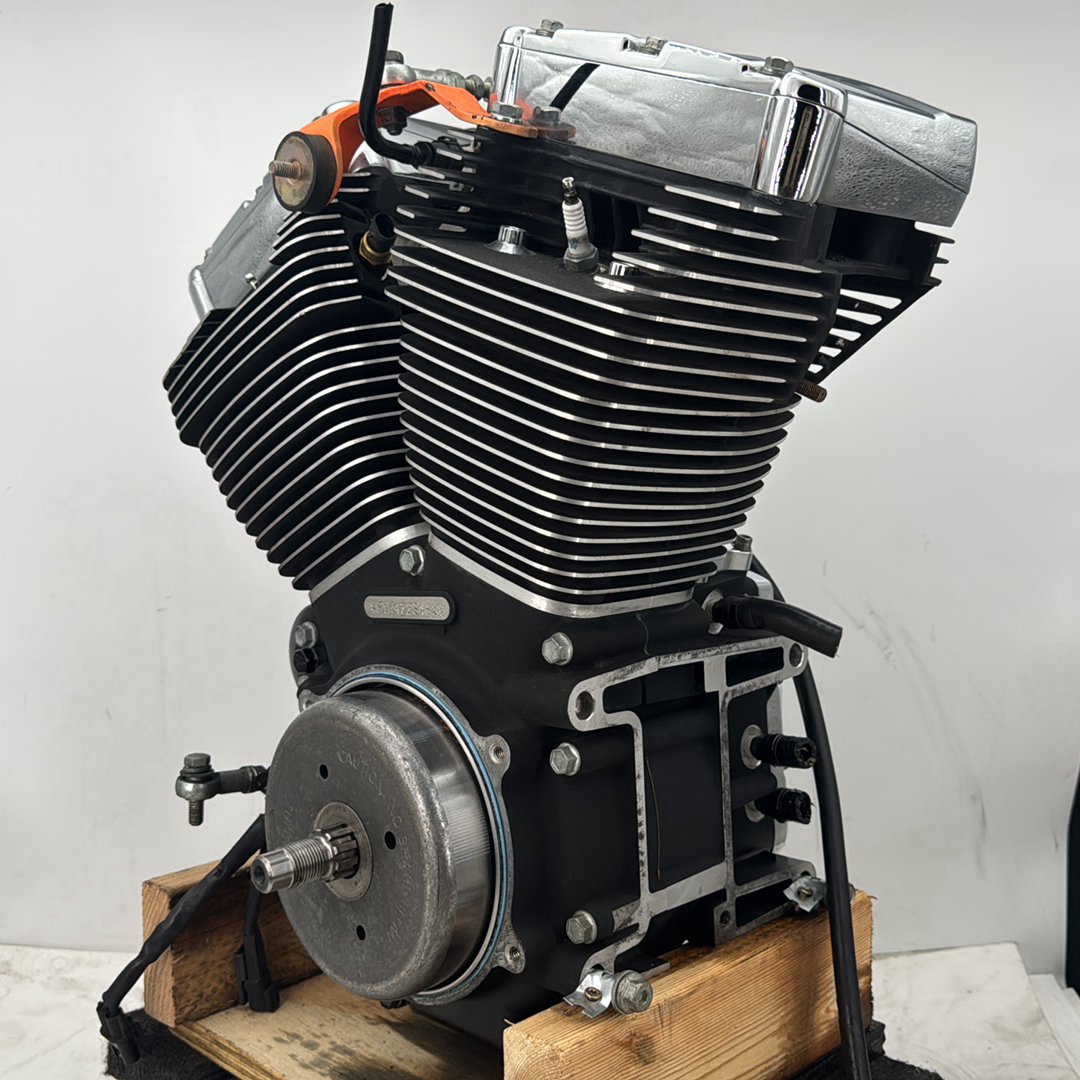 2004 Harley Road King Touring Custom FLHRSI OEM EFI Twin Cam 88 Engine Motor