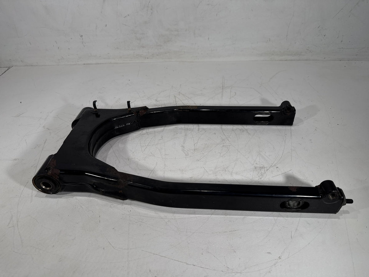 1996 Harley Electra Glide Touring Ultra OEM Rear Fork Swingarm Swing Arm