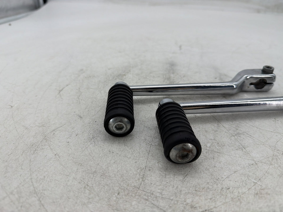 2012 Harley Street Glide Touring FLHX OEM Gear Shifter Lever Pedal Pedals