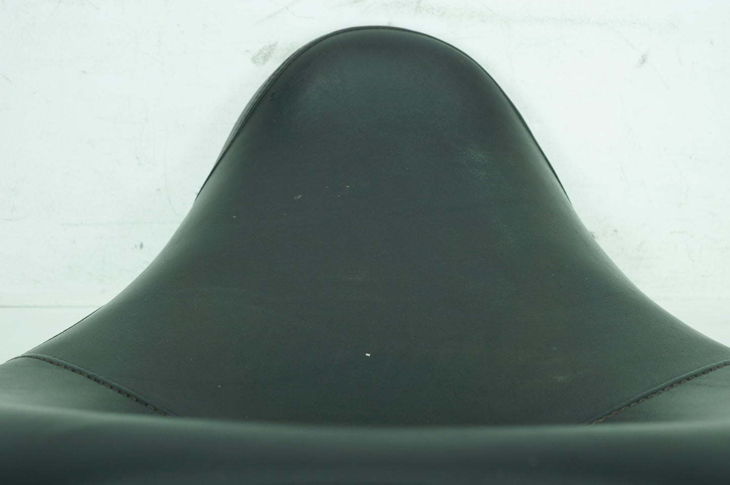 1999 - 2006 Harley-Davidson Touring Road King Police Passenger Rider Driver Seat Saddle 52242-83E