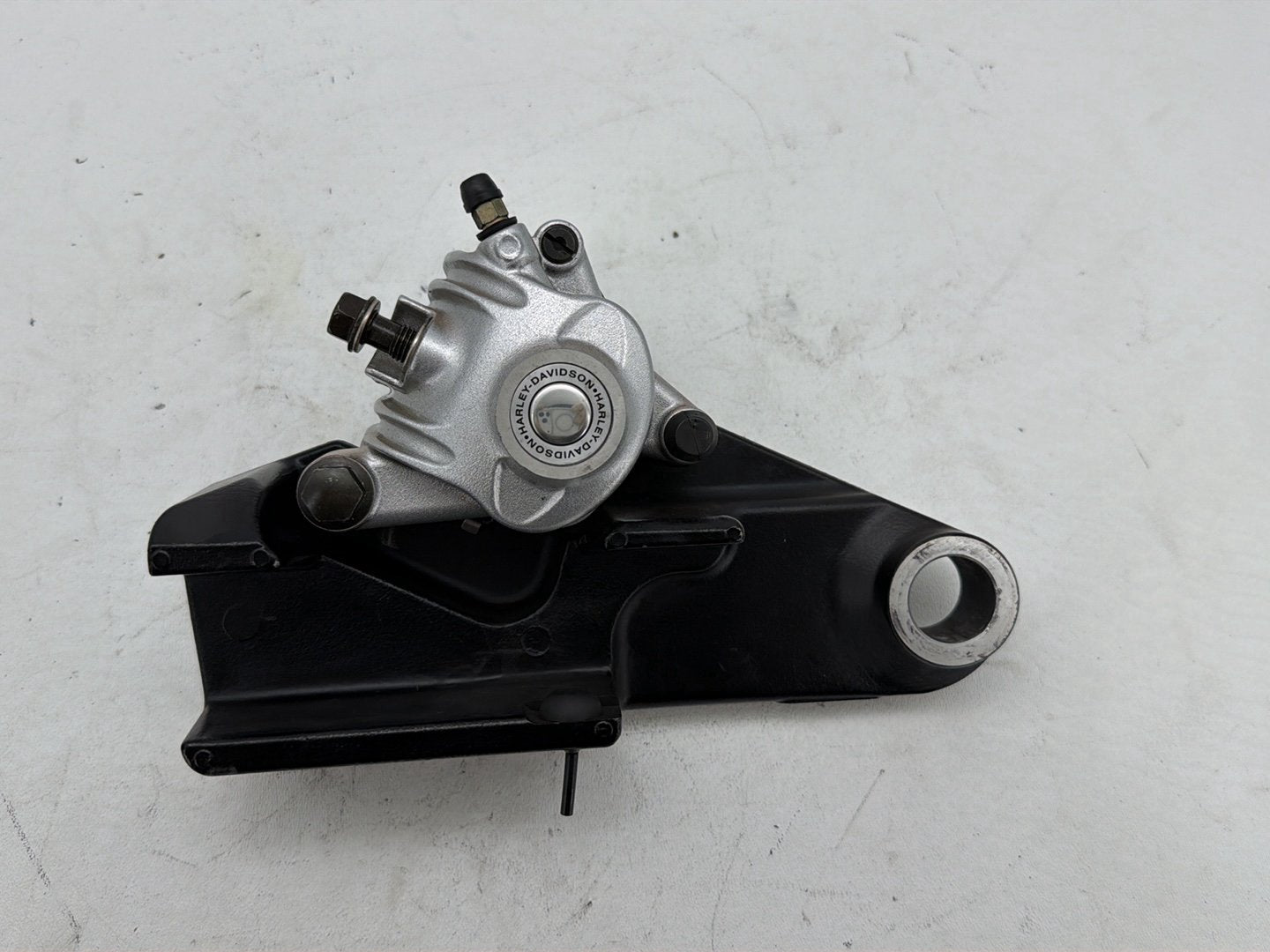 2006 Harley Sportster 883 XL883 OEM Rear Back Brake Caliper w/ Bracket