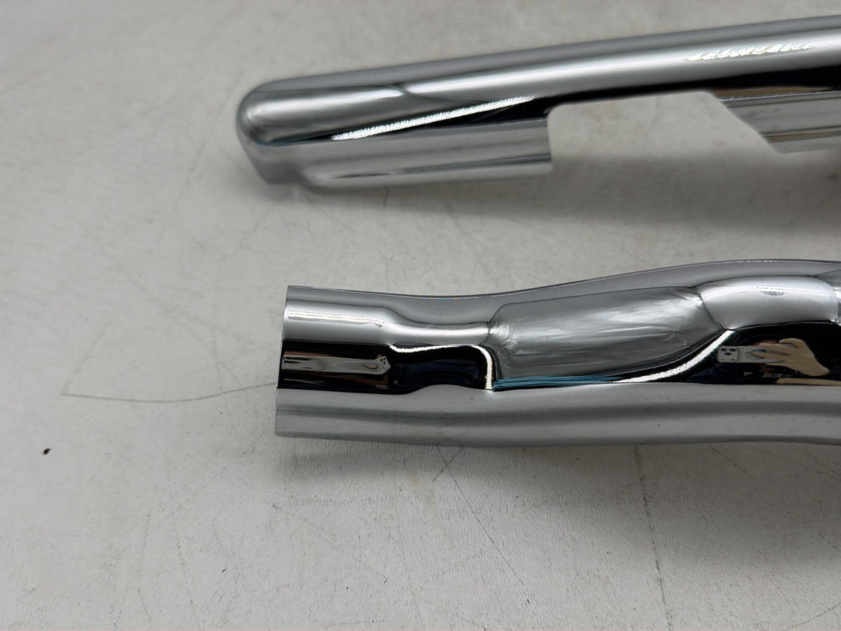 07 Harley Electra Glide Touring Ultra OEM Rear Left Right Fender Struts Bracket