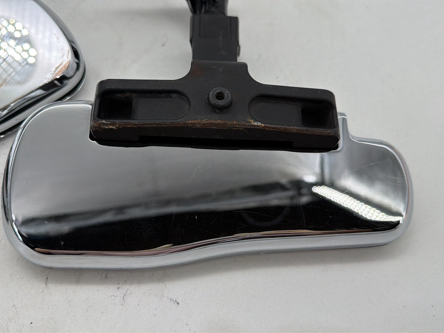2015 Harley Softail Deluxe FLSTN OEM Left & Right Passenger Floorboard Foot Rest