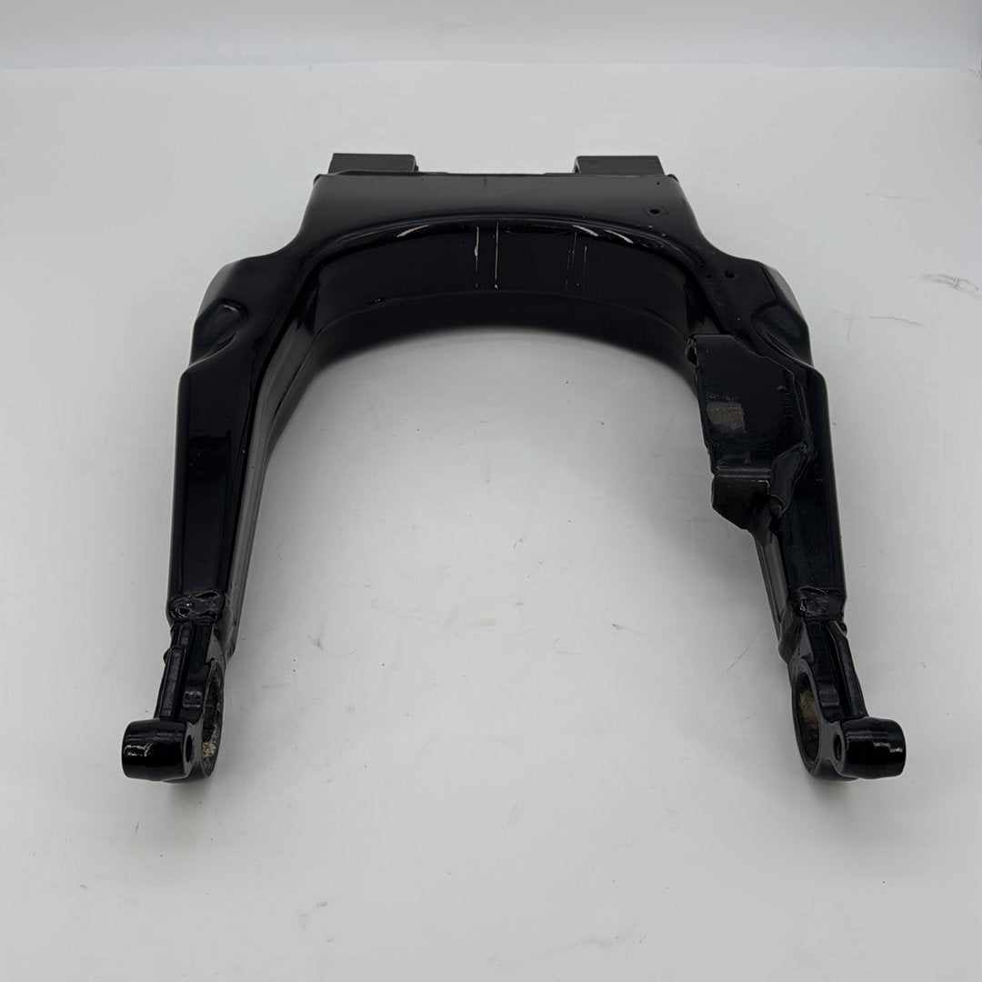 2008 - 2016 Harley-Davidson Touring Street Glide Rear Fork Swingarm Swing Arm  	47549-09