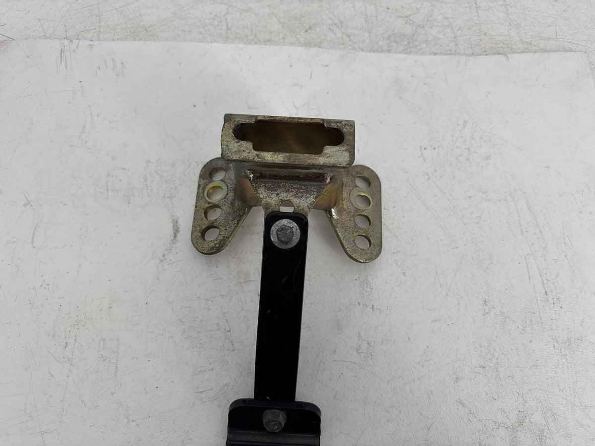 2013 Harley Street Glide Touring FLHX OEM Driver Rider Backrest Bracket Mount