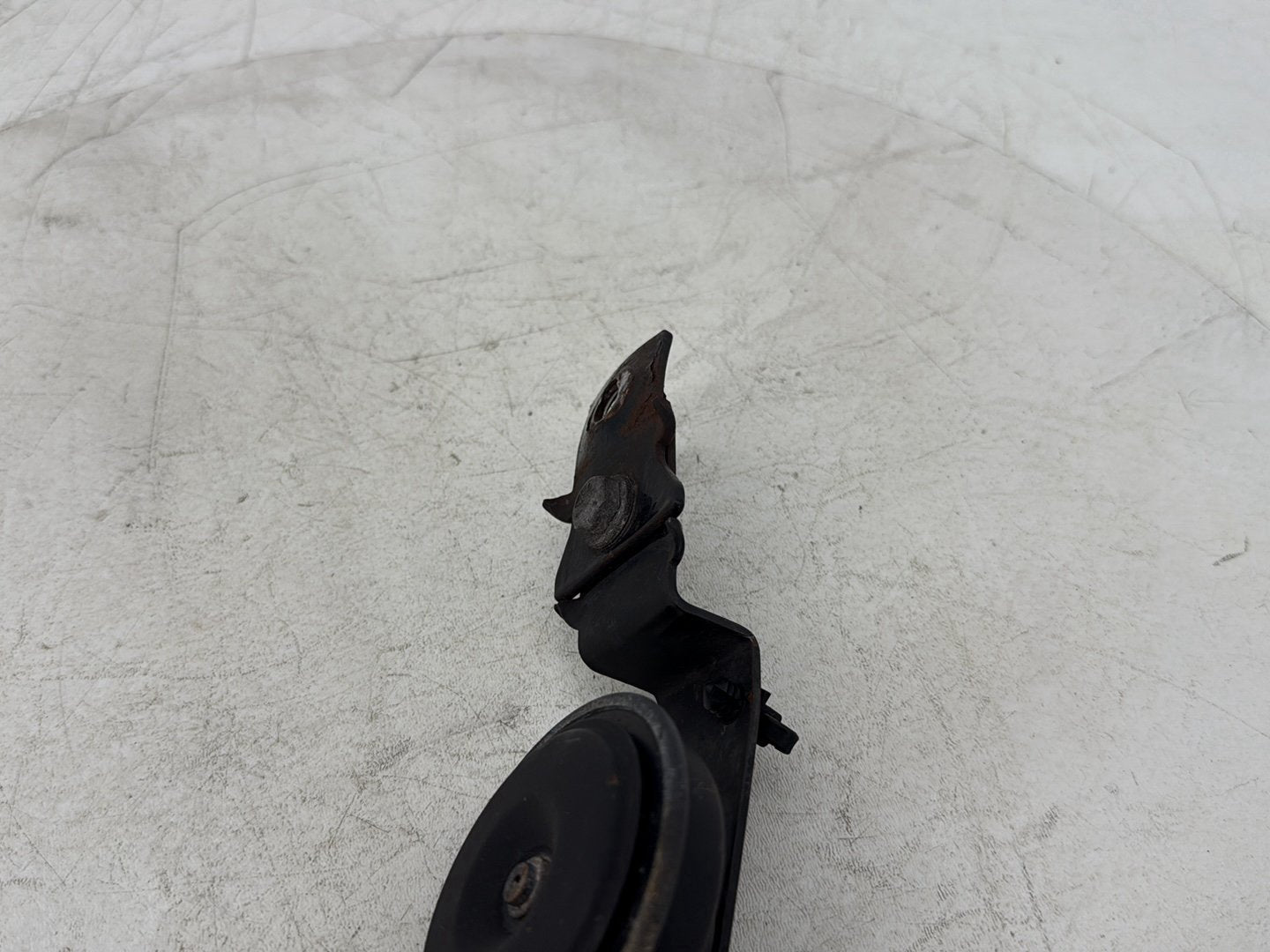 2015 Harley Dyna Low Rider FXDL OEM Signal Horn Klaxon Beep