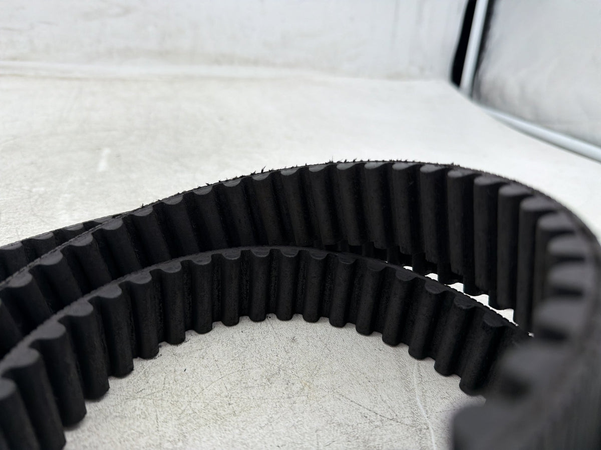 1991 Harley Electra Glide Touring Classic OEM Rear Drive Belt 40001-85 136T 1.5"