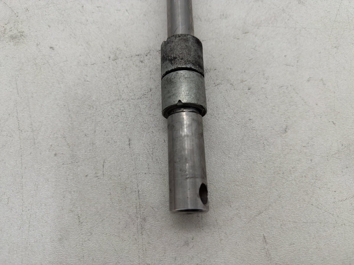 2005 Harley Dyna Wide Glide FXDWG OEM Front Wheel Axle Bolt Shaft