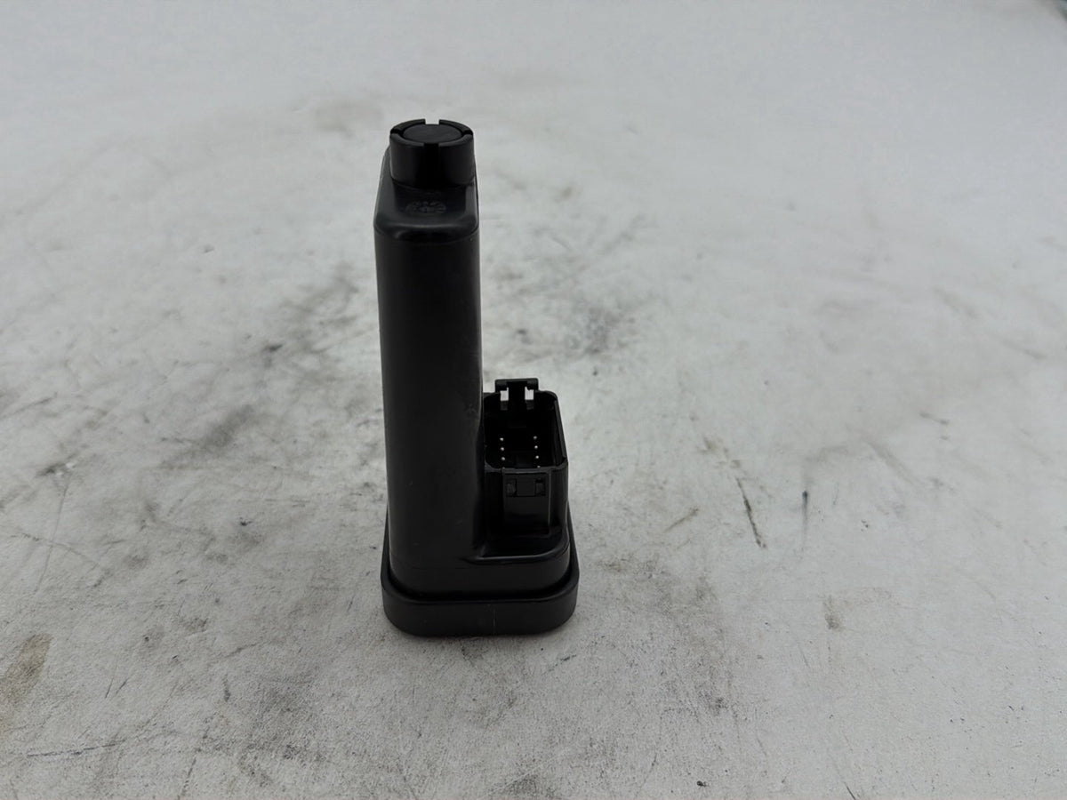 2012 Harley Electra Glide Touring Ultra OEM Turn Signal Security Module TSSM