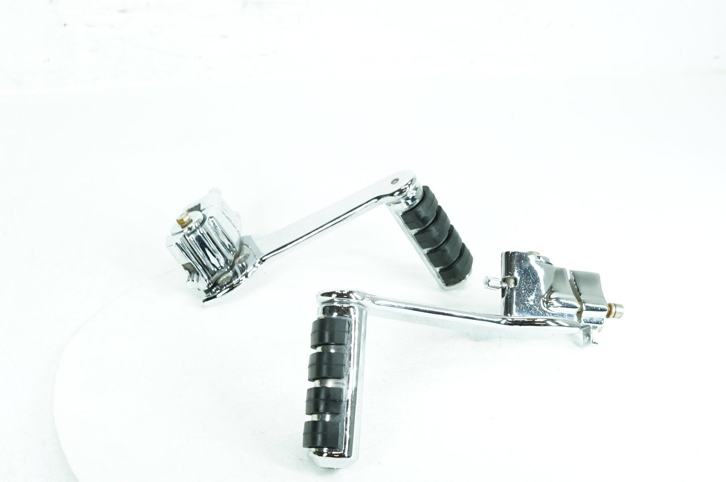 2007 - 2012 Harley-Davidson Touring Electra Glide Ultra Passenger Left & Right Foot Pegs Kuryakin