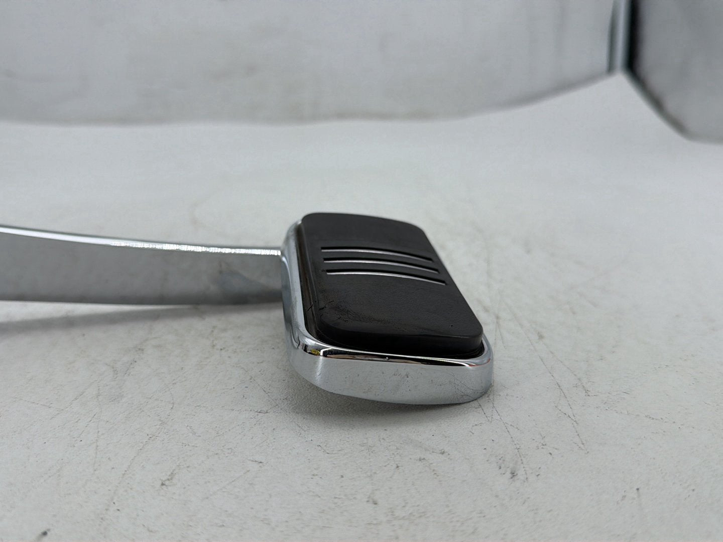 2013 Harley Street Glide Touring FLHX OEM Foot Brake Control Lever Pedal