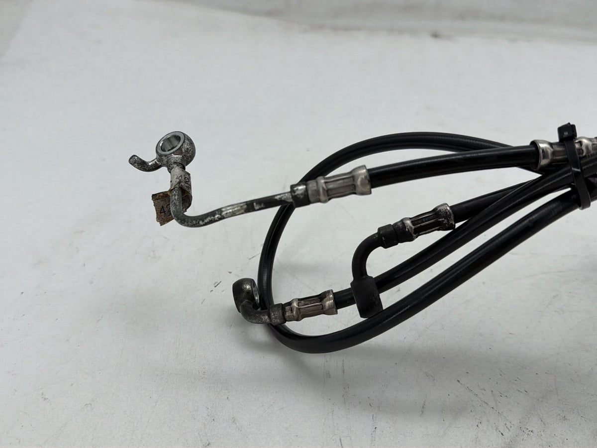 2011 Harley Road Glide Touring FLTRX OEM Front Brake Hose Line Pipe ABS