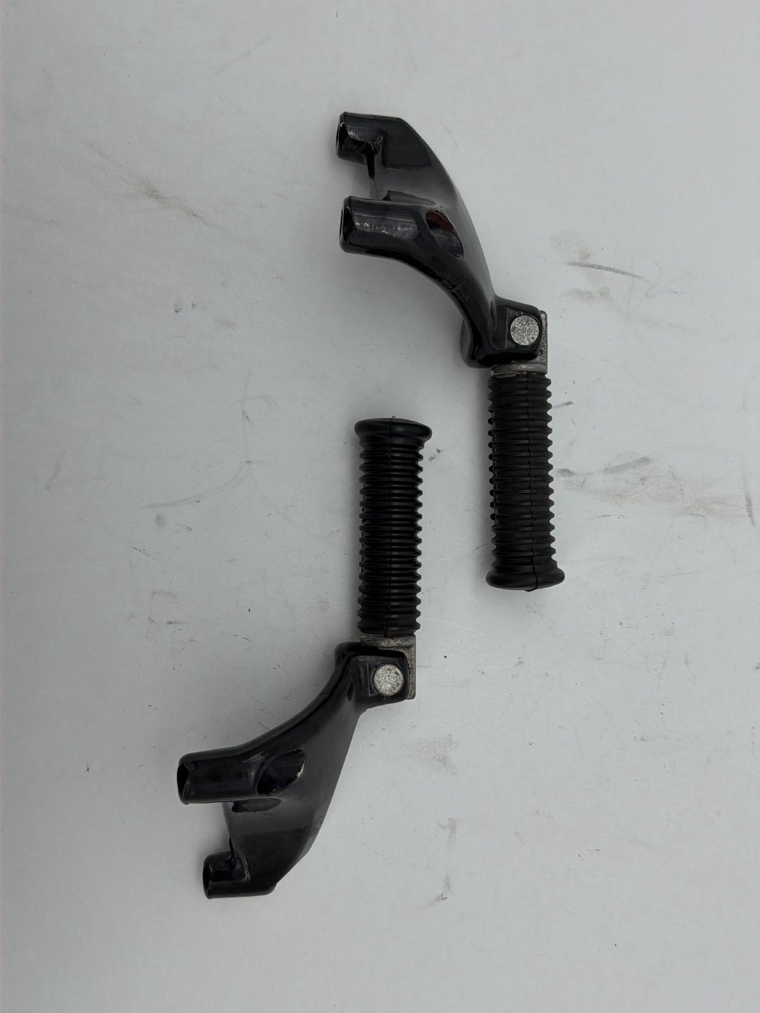 2005 Harley Sportster 1200 XL1200R OEM Left Right Driver Foot Rest Pegs