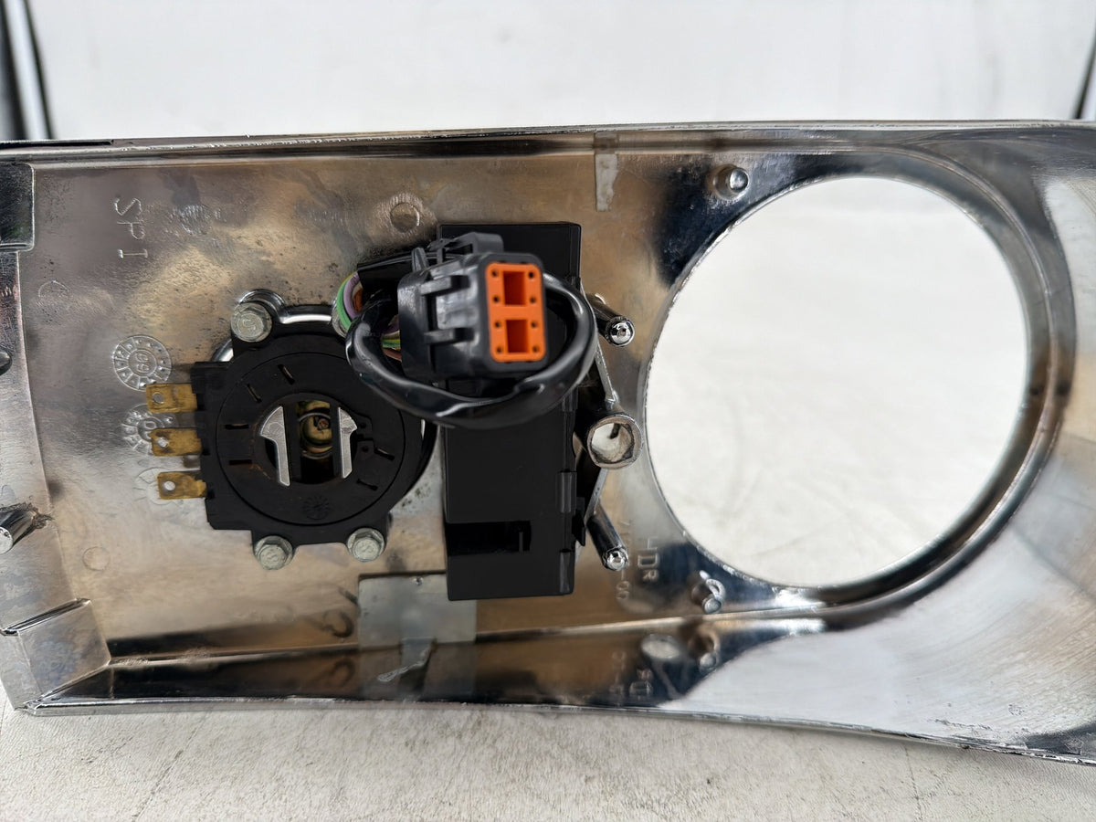 2001 Harley Fat Boy Softail FLSTF OEM Fuel Gas Tank Dash Console 71250-00A