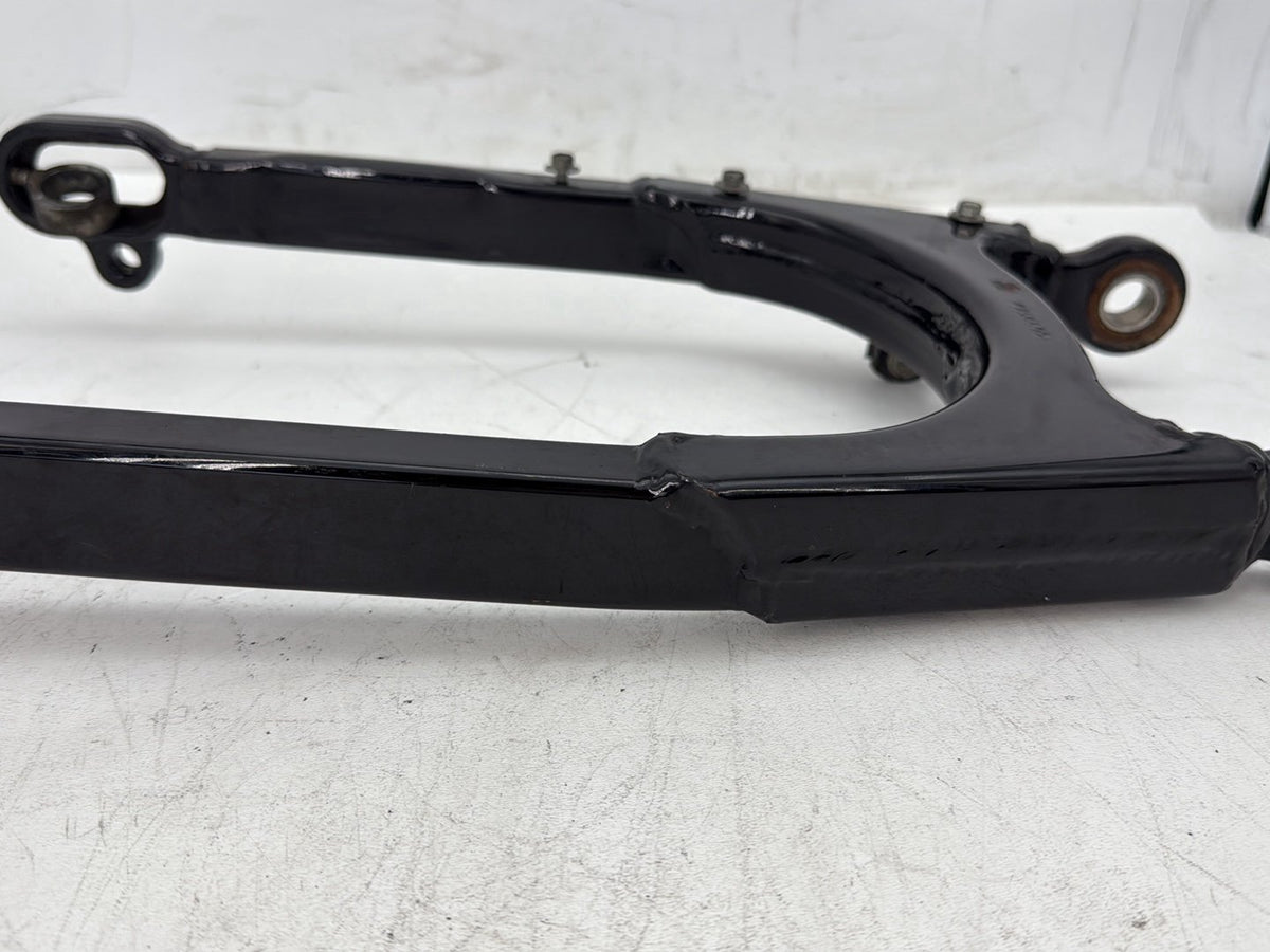 2009 Harley Sportster 883 Low XL883L OEM Rear Fork Swingarm Swing Arm