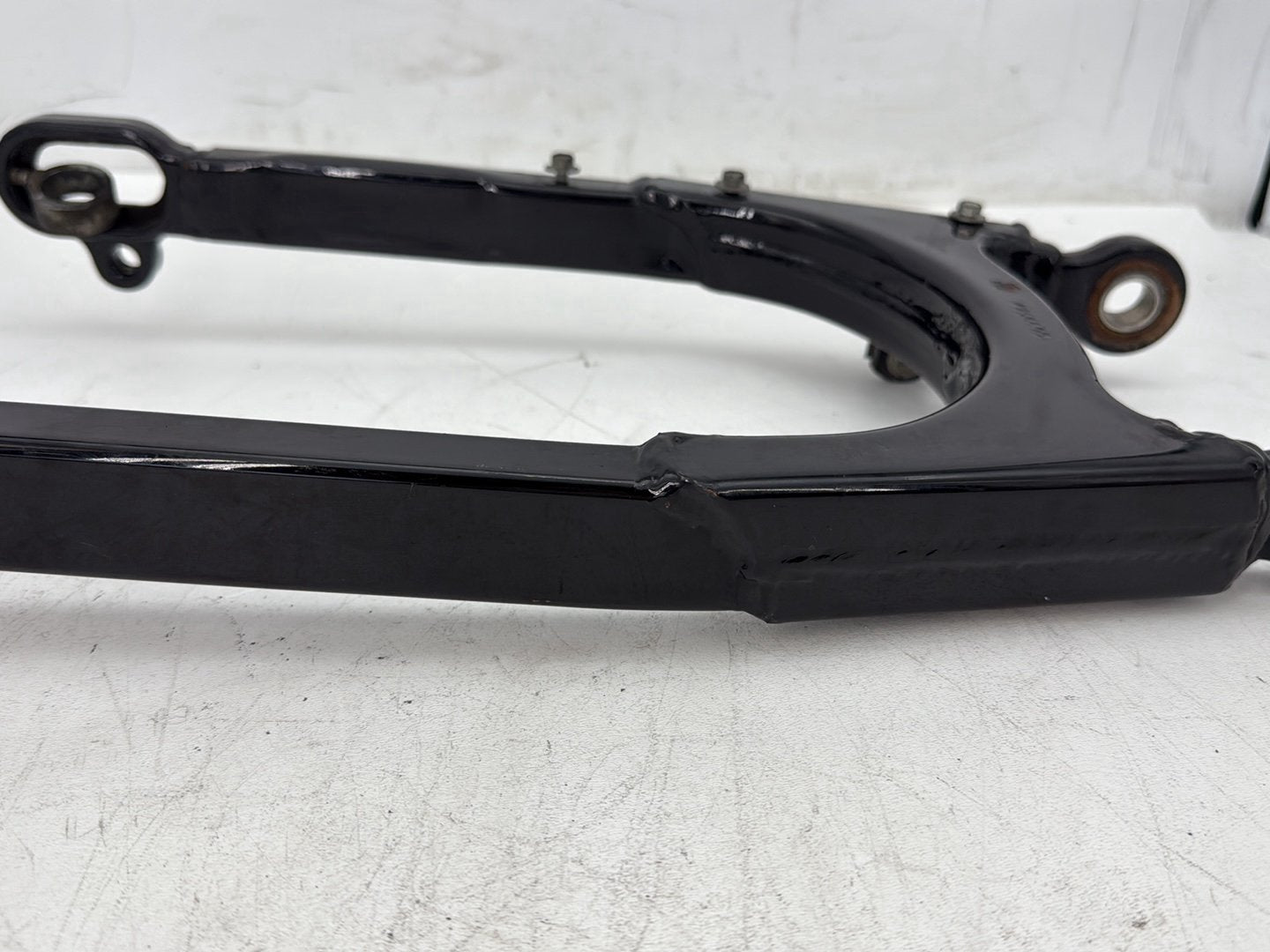 2009 Harley Sportster 883 Low XL883L OEM Rear Fork Swingarm Swing Arm