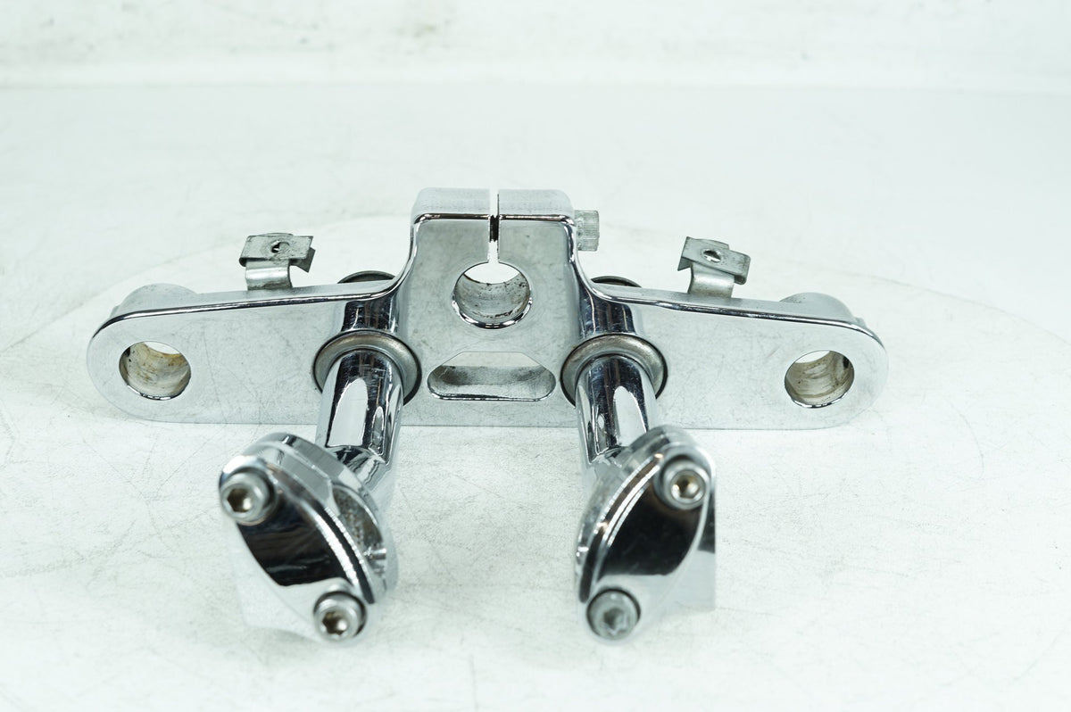 1999 - 2006 Harley-Davidson Softail Fat Boy Front Fork Upper Triple Tree Clamps  	45456-86B