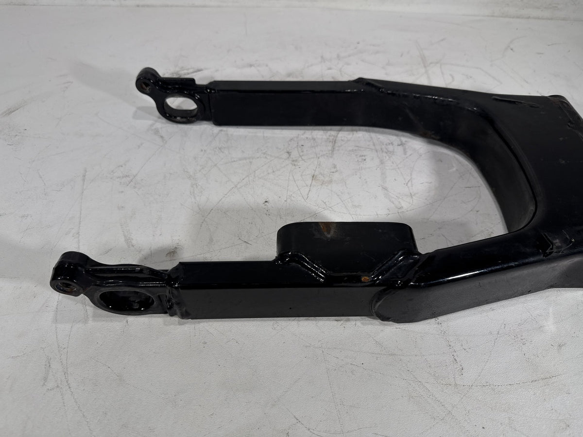 2006 Harley Street Glide Touring FLHX OEM Rear Fork Swingarm Swing Arm
