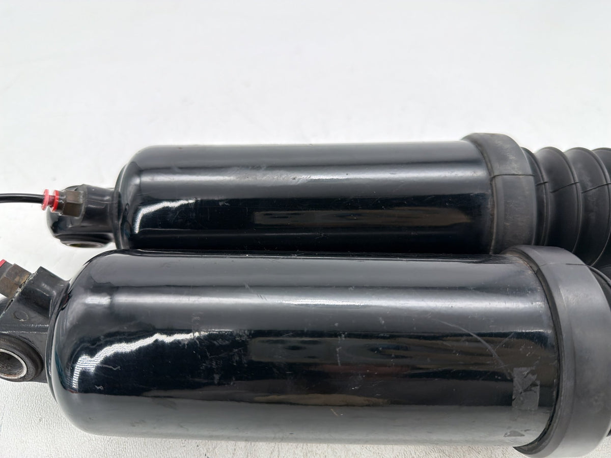 2006 Harley Road King Touring Custom OEM Rear Left Right Shock Absorbers Low 12"