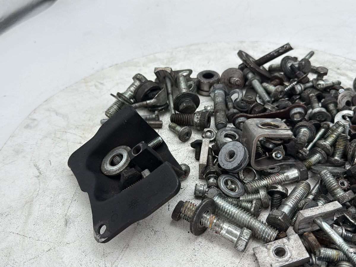 2000 Harley Electra Glide Touring Ultra OEM Hardware Bolts Nuts & Brackets