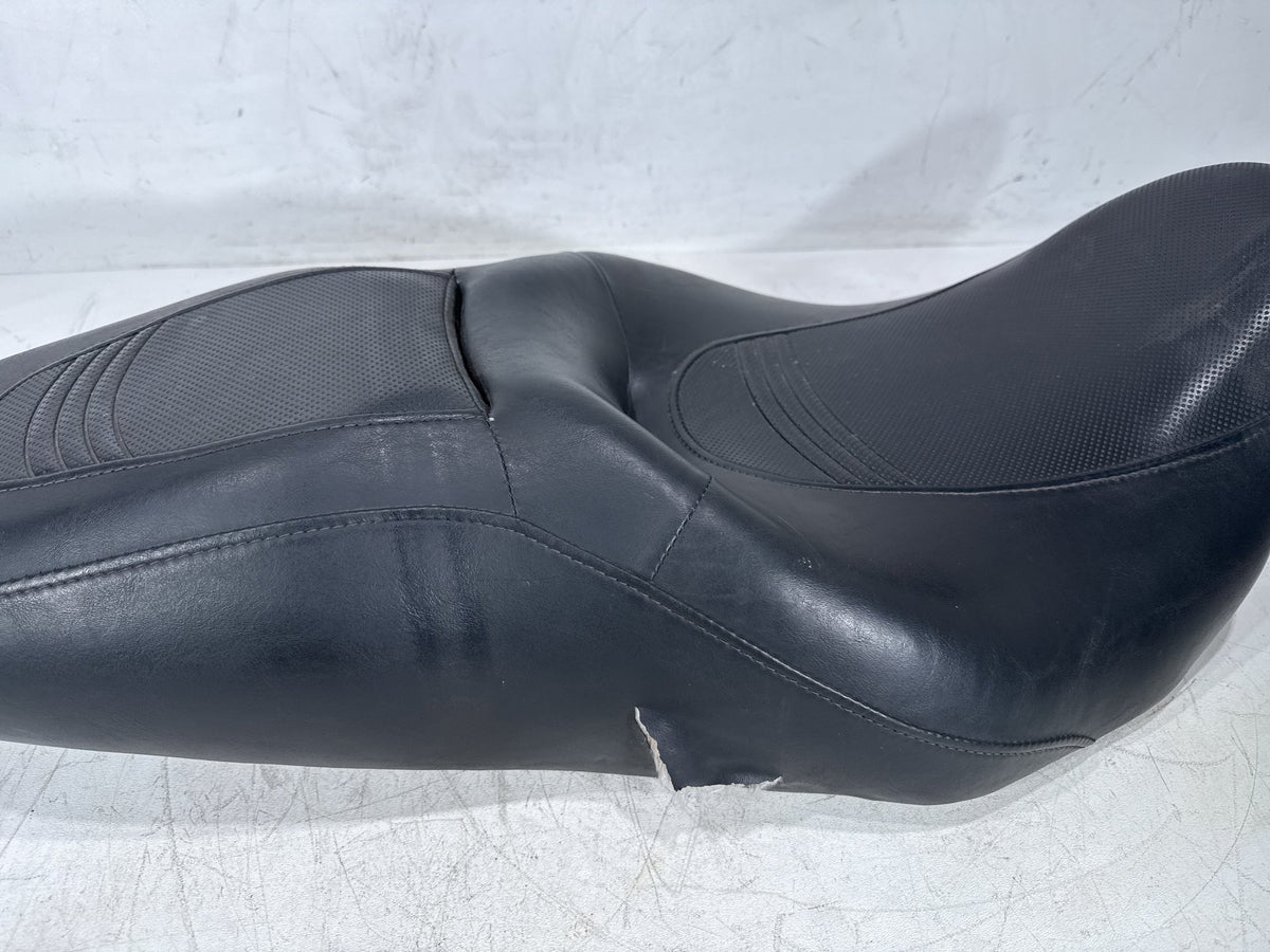 2012 Harley Electra Glide Touring Ultra OEM Passenger Rider Driver Seat Saddle